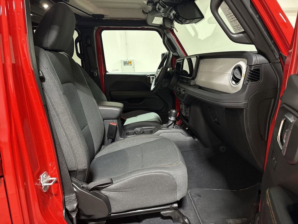 2025 Jeep Wrangler Sahara