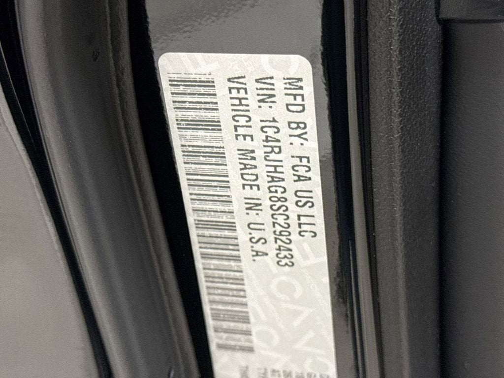 2025 Jeep Grand Cherokee Laredo X