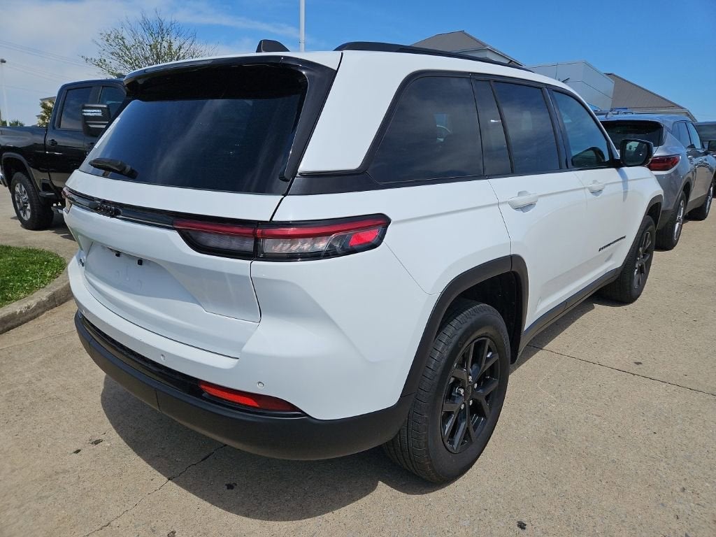 2025 Jeep Grand Cherokee Altitude