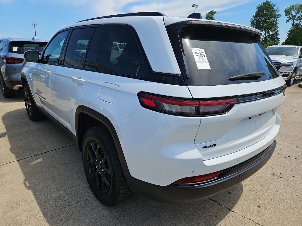 2025 Jeep Grand Cherokee Altitude