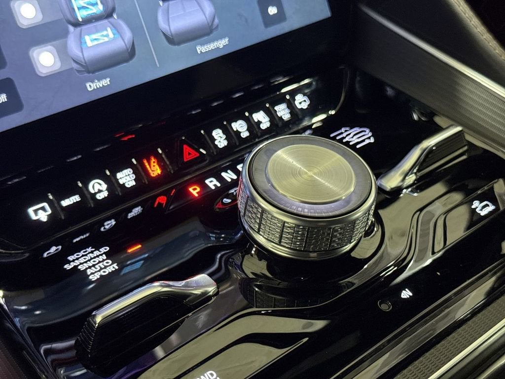 2025 Jeep Grand Wagoneer Series III Obsidian