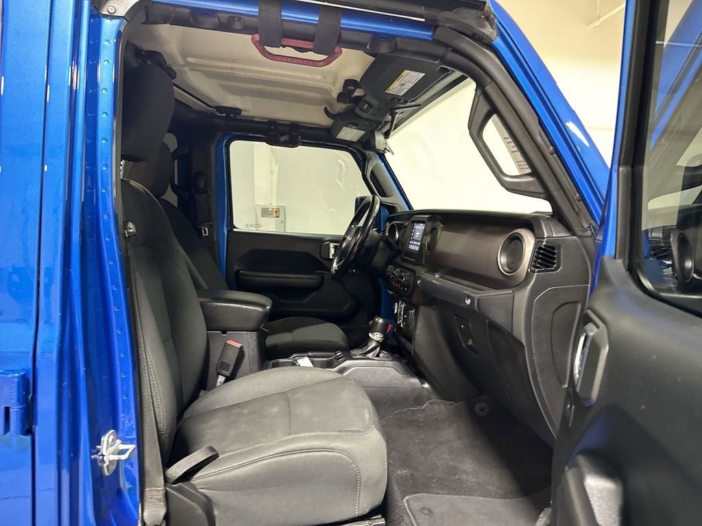 2021 Jeep Gladiator Willys