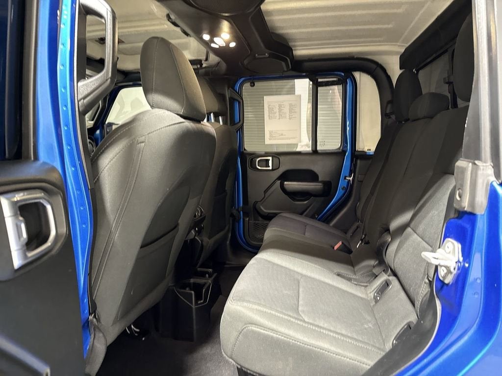 2021 Jeep Gladiator Willys