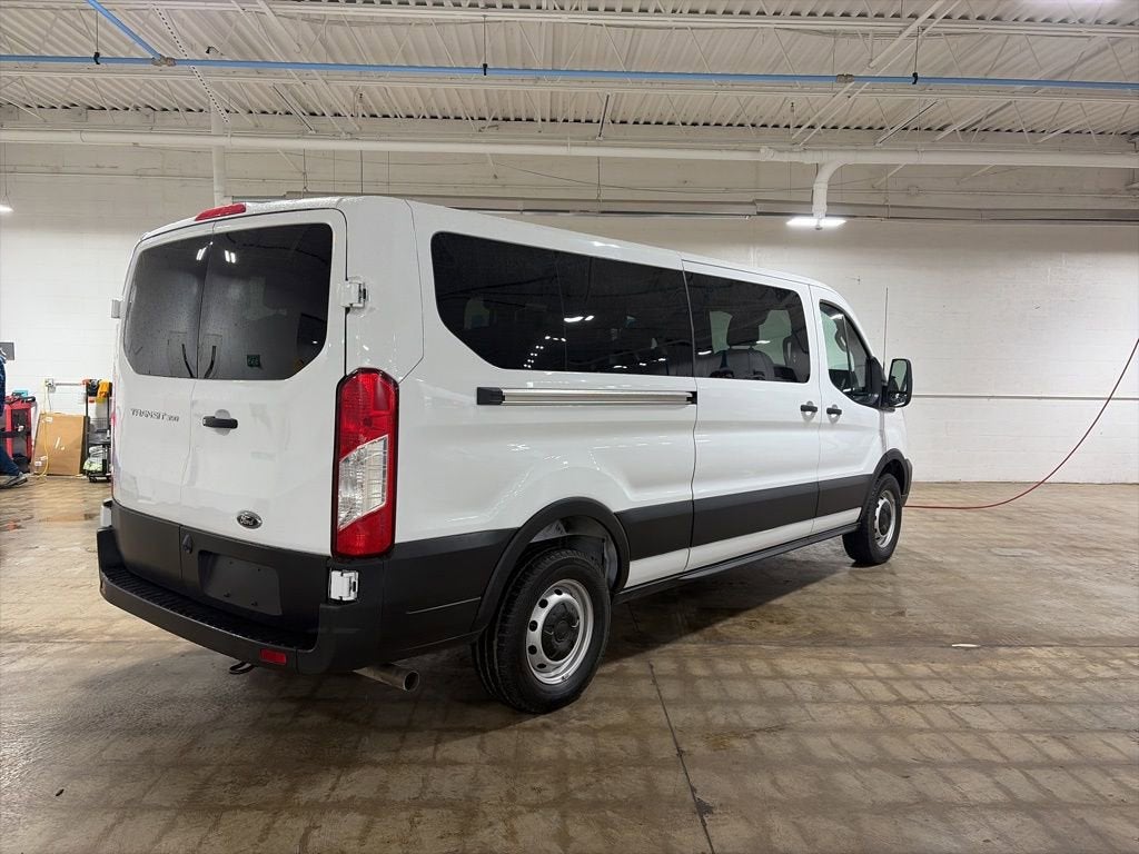 2023 Ford Transit Passenger Wagon XL