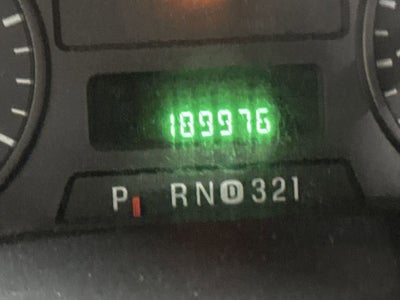 2006 Ford Super Duty F-350 DRW XL