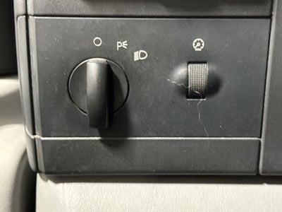 2006 Ford Super Duty F-350 DRW XL