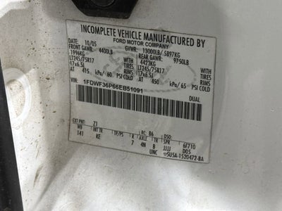 2006 Ford Super Duty F-350 DRW XL