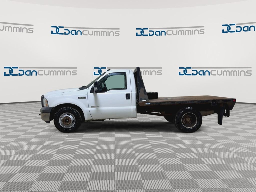 2006 Ford Super Duty F-350 DRW XL