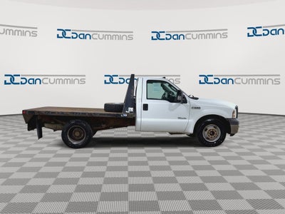 2006 Ford Super Duty F-350 DRW XL