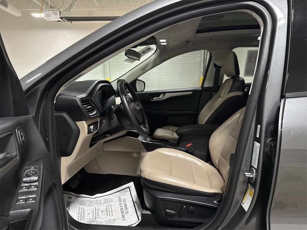 2021 Ford Escape SEL