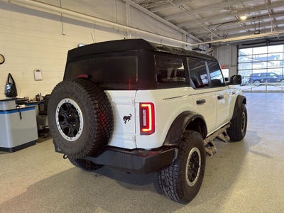 2021 Ford Bronco Base