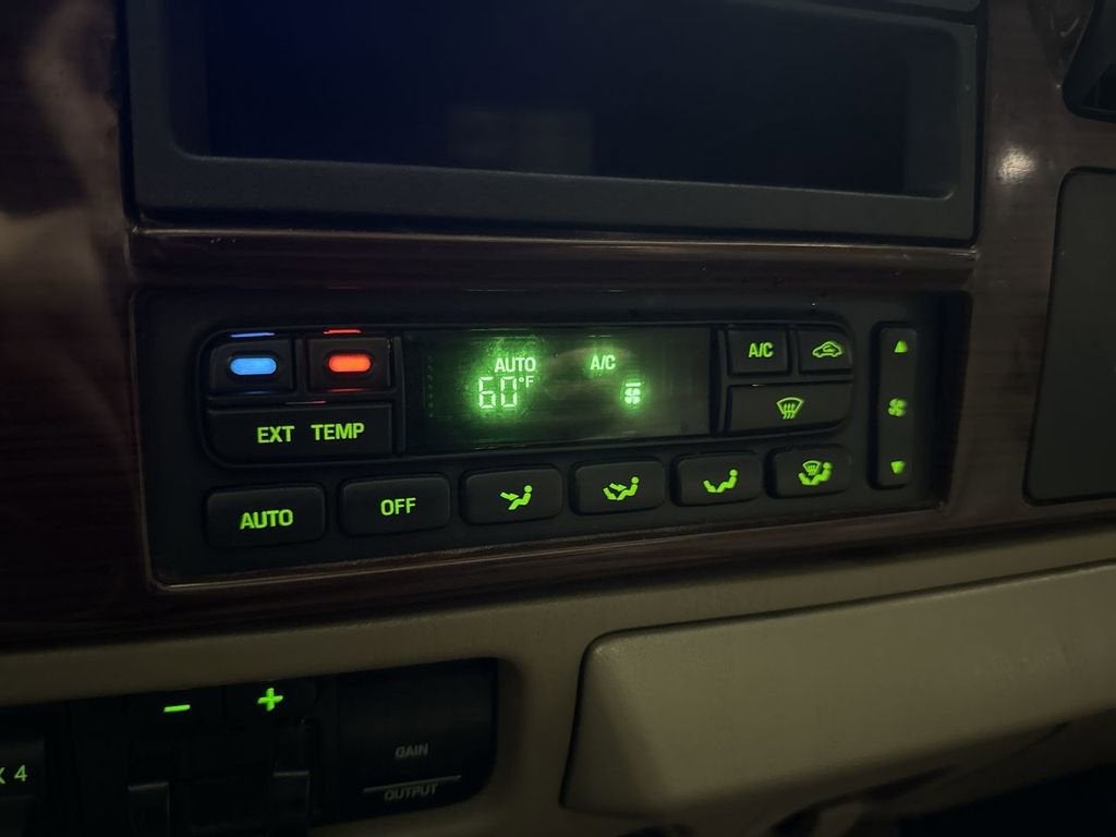 2006 Ford Super Duty F-350 SRW XL