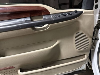 2006 Ford Super Duty F-350 SRW XL