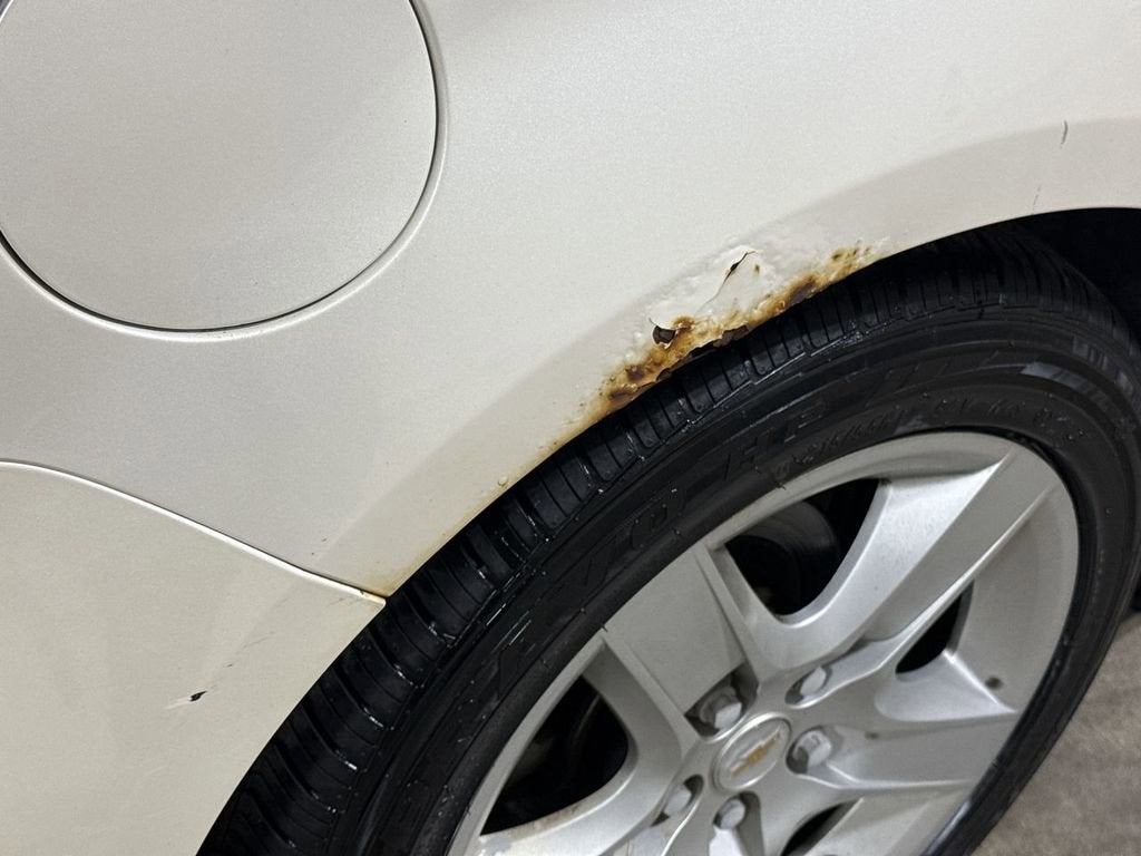 2011 Chevrolet Malibu LT w/2LT