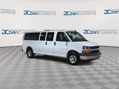 2018 Chevrolet Express Passenger 3500 LT