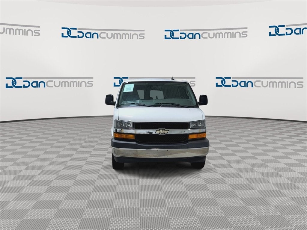 2018 Chevrolet Express Passenger 3500 LT