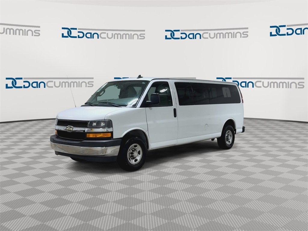2018 Chevrolet Express Passenger 3500 LT