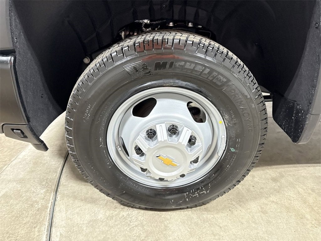 2026 Chevrolet Silverado 3500 HD WT DRW