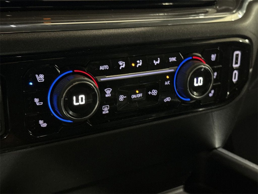 2024 Chevrolet Silverado 3500 HD High Country