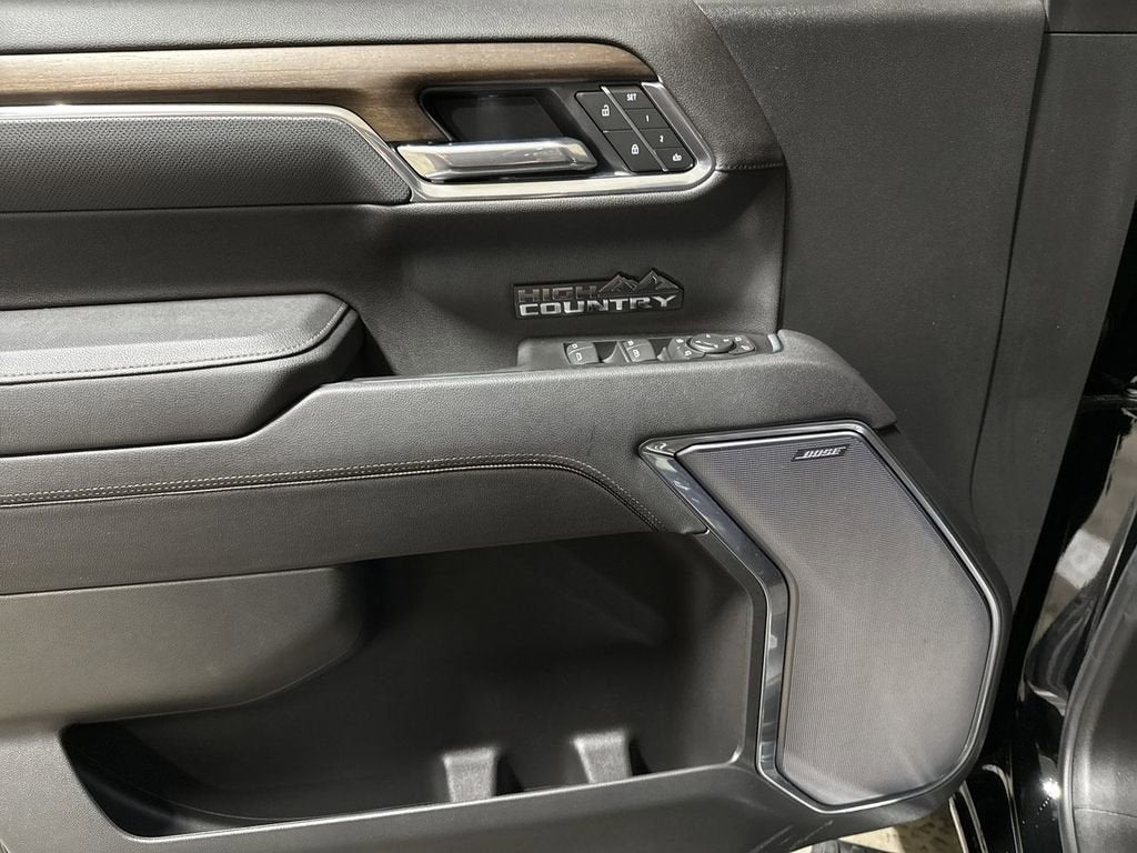 2025 Chevrolet Silverado 1500 High Country