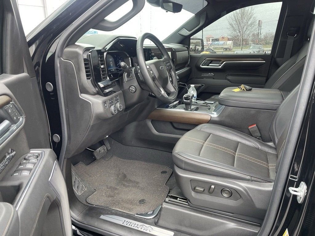 2025 Chevrolet Silverado 1500 High Country