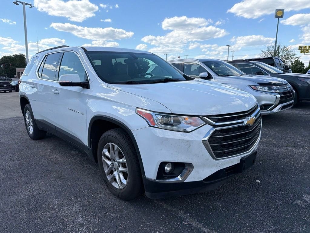 2020 Chevrolet Traverse LT Cloth