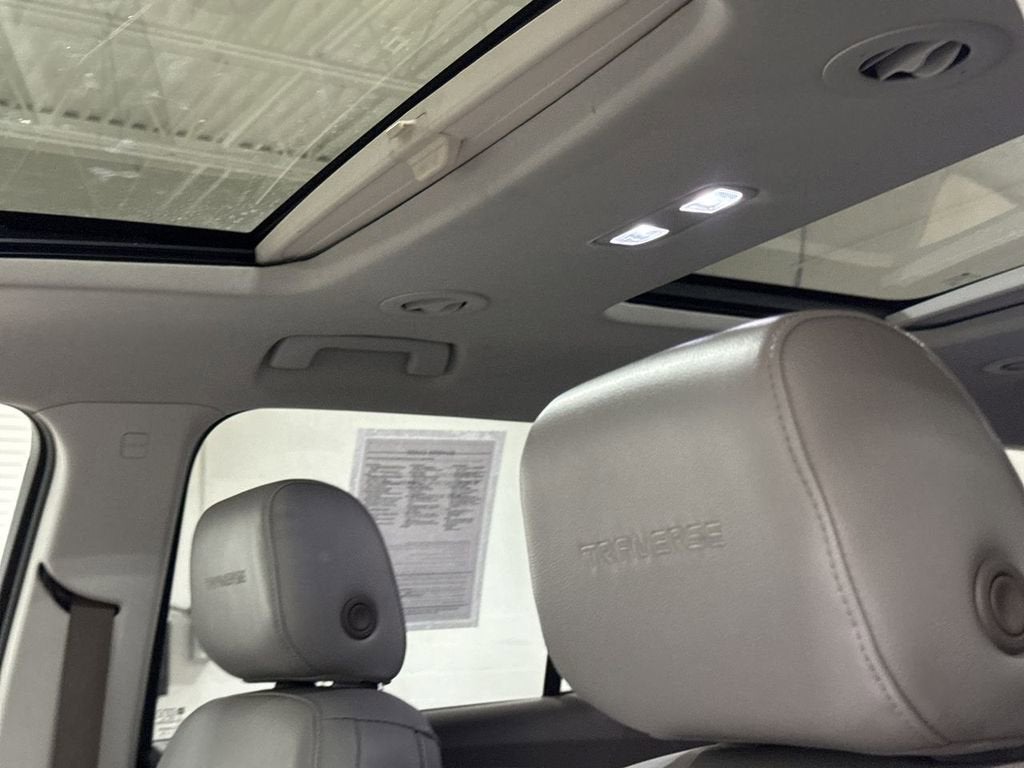 2020 Chevrolet Traverse LT Leather