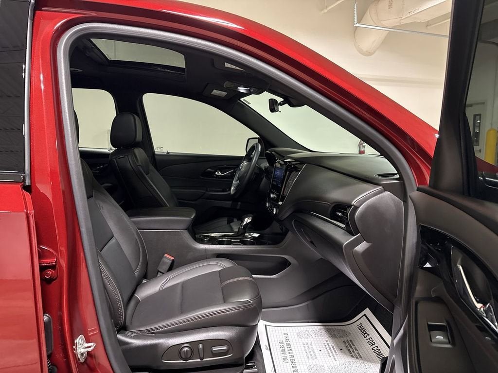 2023 Chevrolet Traverse RS