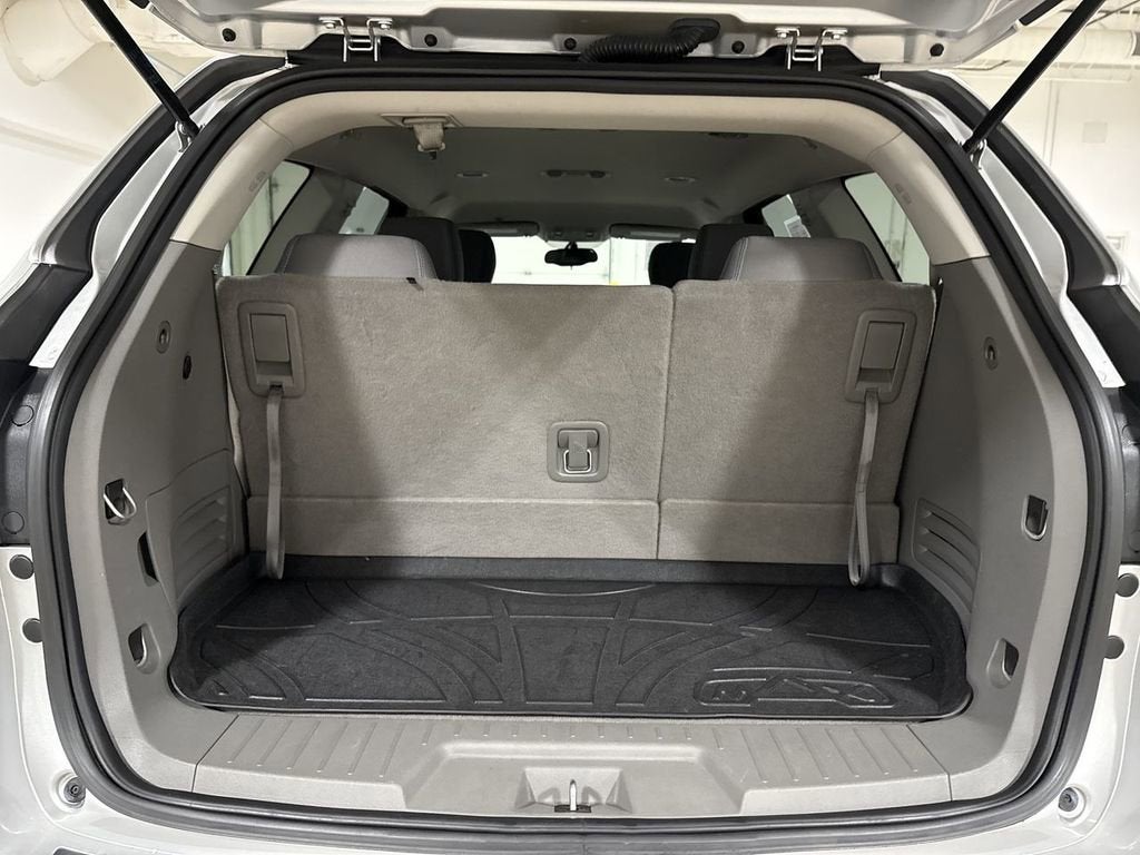 2016 Chevrolet Traverse LS