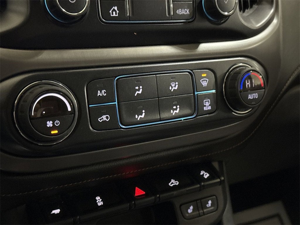 2022 GMC Canyon AT4 - Cloth