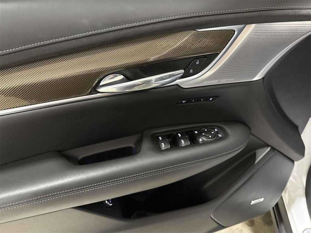 2023 Cadillac XT6 Sport