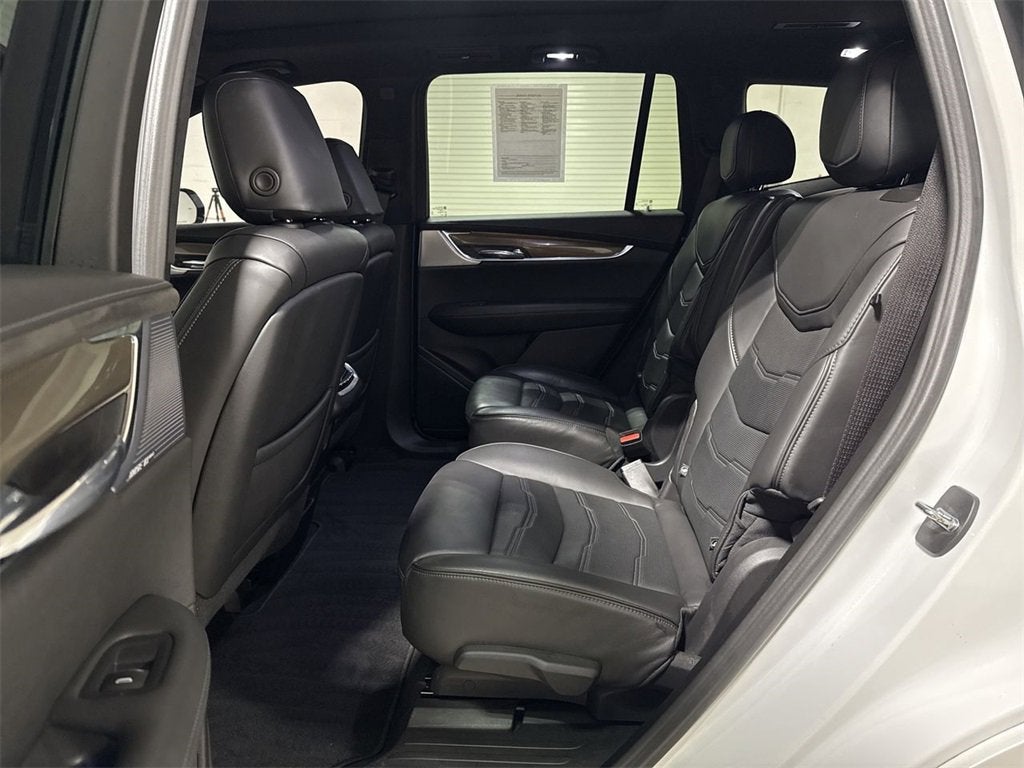 2023 Cadillac XT6 Sport