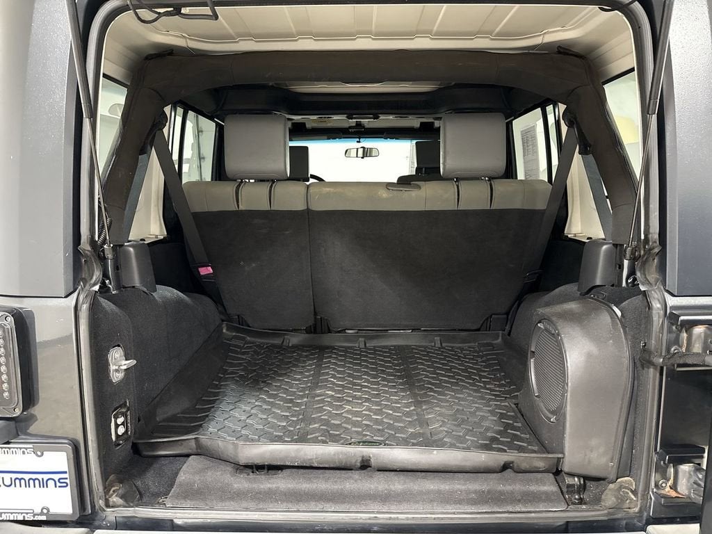 2010 Jeep Wrangler Unlimited Sahara