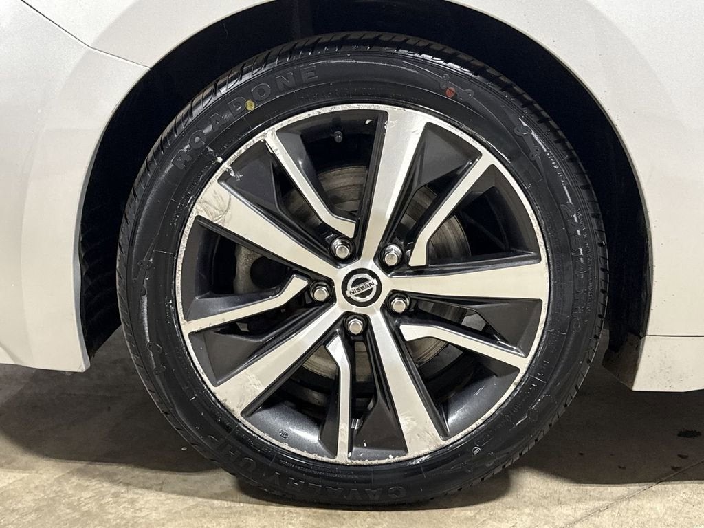 2020 Nissan Maxima SV