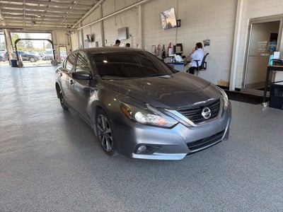 2016 Nissan Altima 2.5 SR