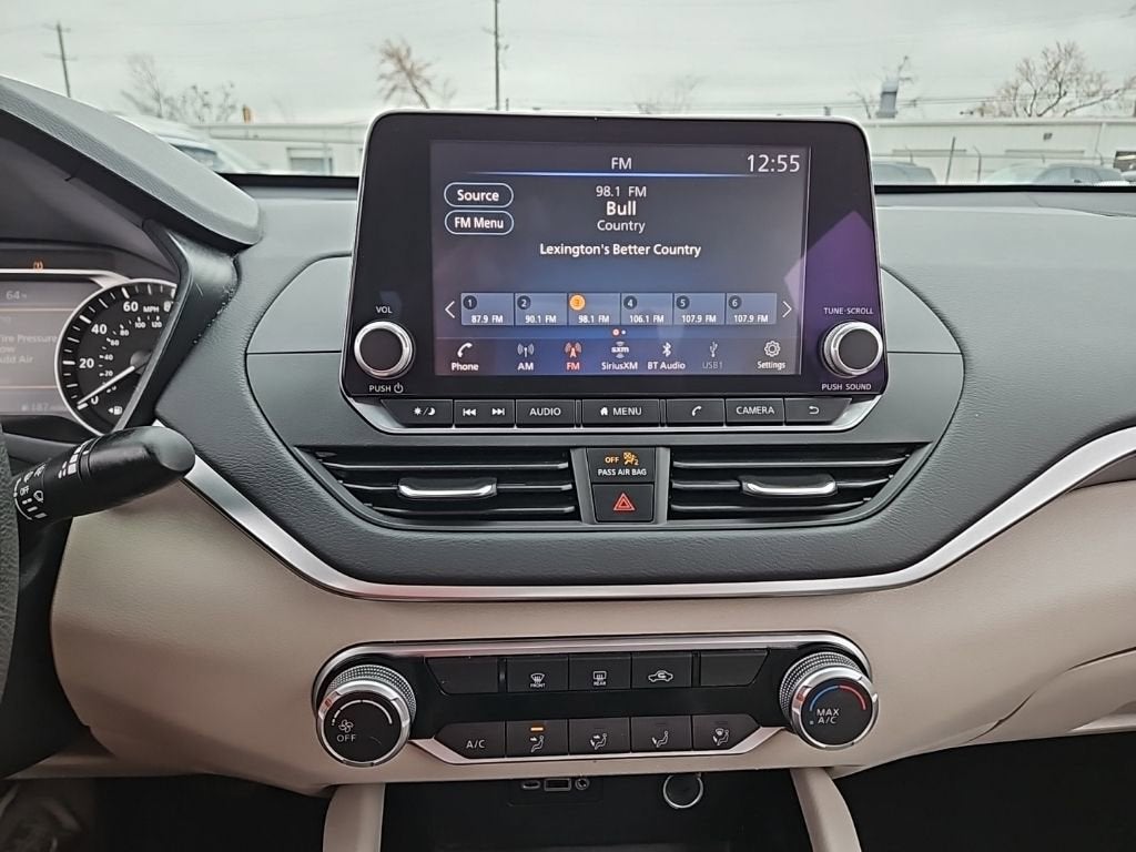 2021 Nissan Altima 2.5 SV