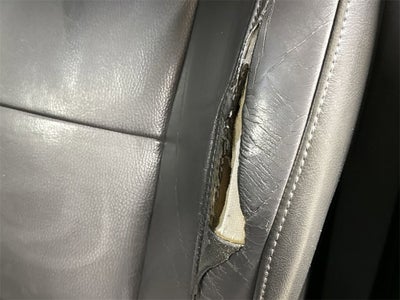 2005 Nissan Titan LE