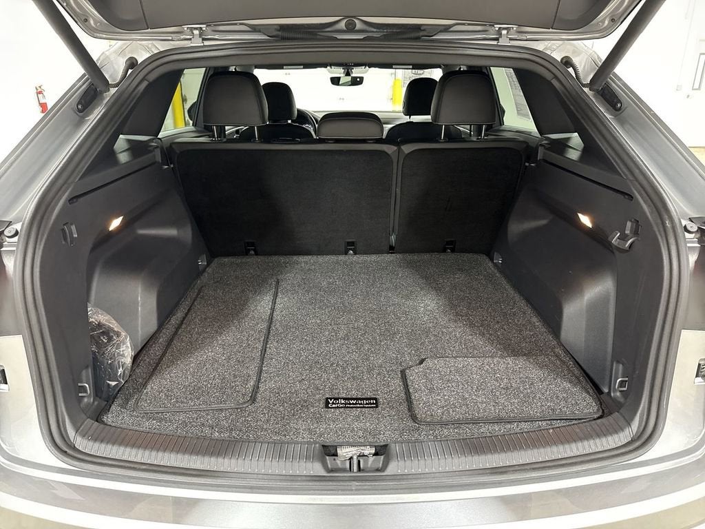 2020 Volkswagen Atlas Cross Sport 3.6L V6 SE w/Technology