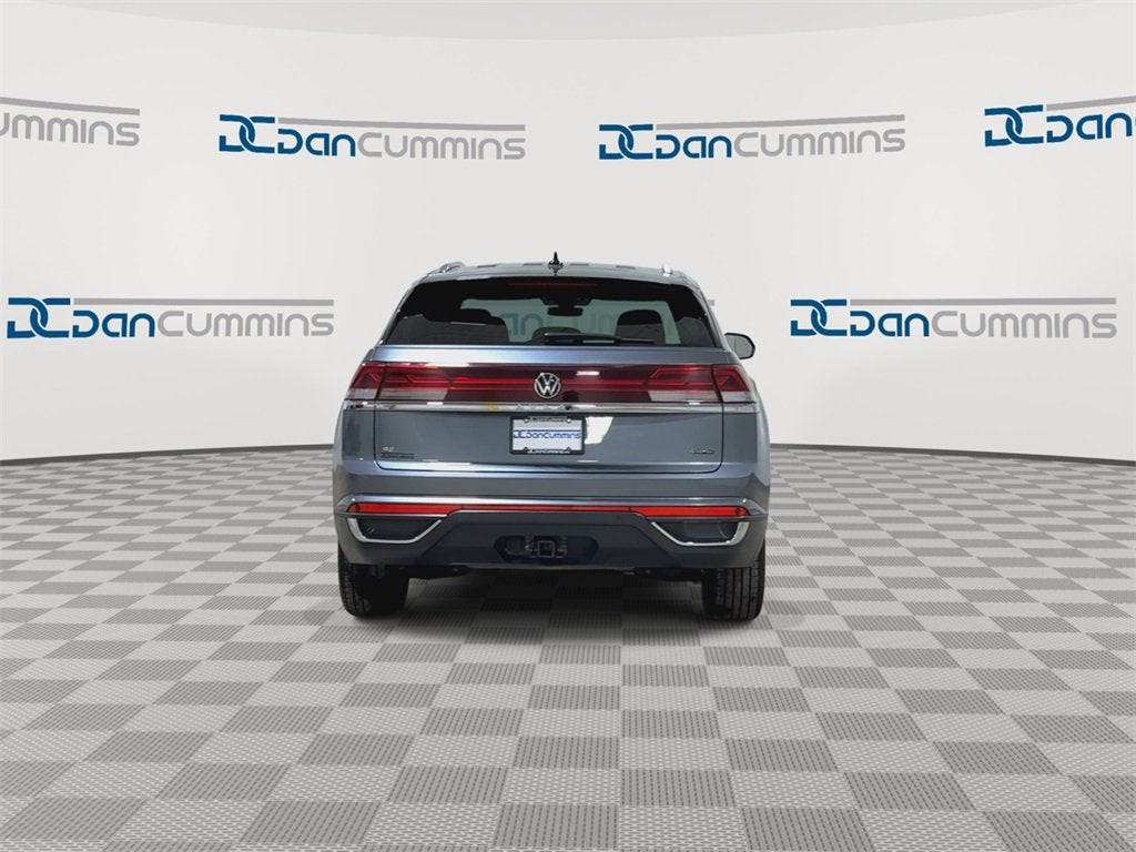2024 Volkswagen Atlas Cross Sport 2.0T SE w/Technology