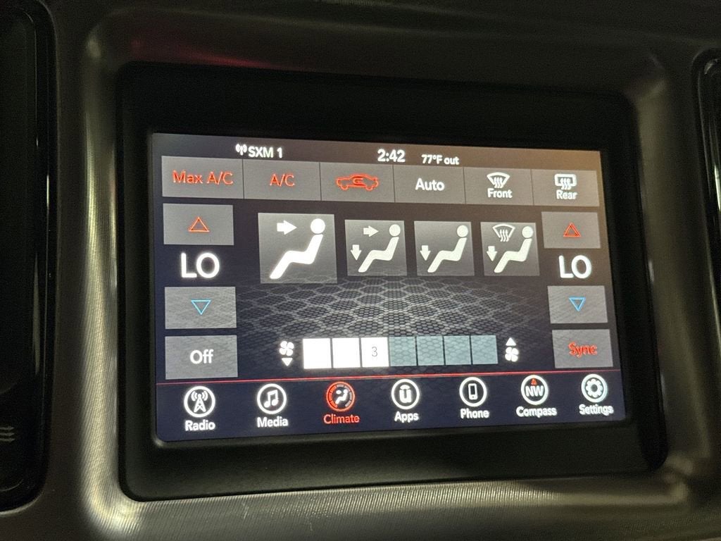 2019 Dodge Challenger SXT