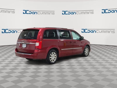 2015 Chrysler Town & Country Touring