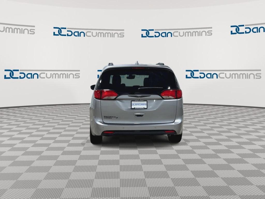 2020 Chrysler Pacifica Touring L Plus