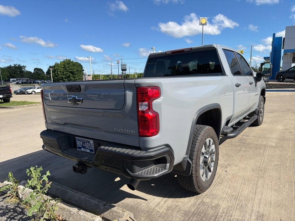 2024 Chevrolet Silverado 2500 HD Custom