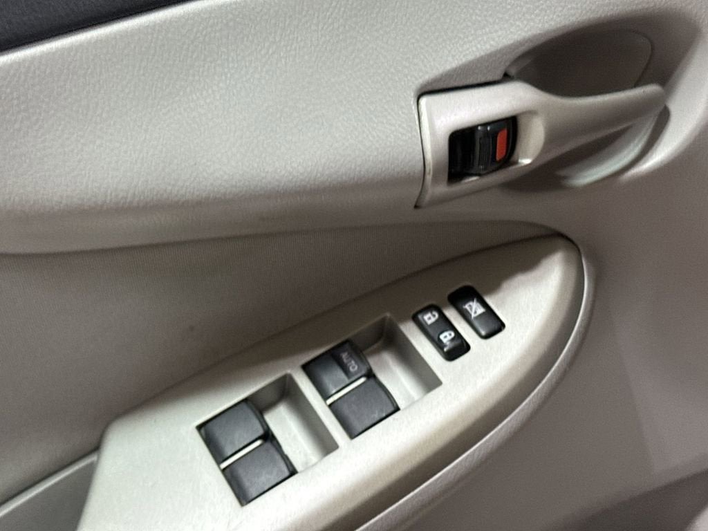 2012 Toyota Corolla L