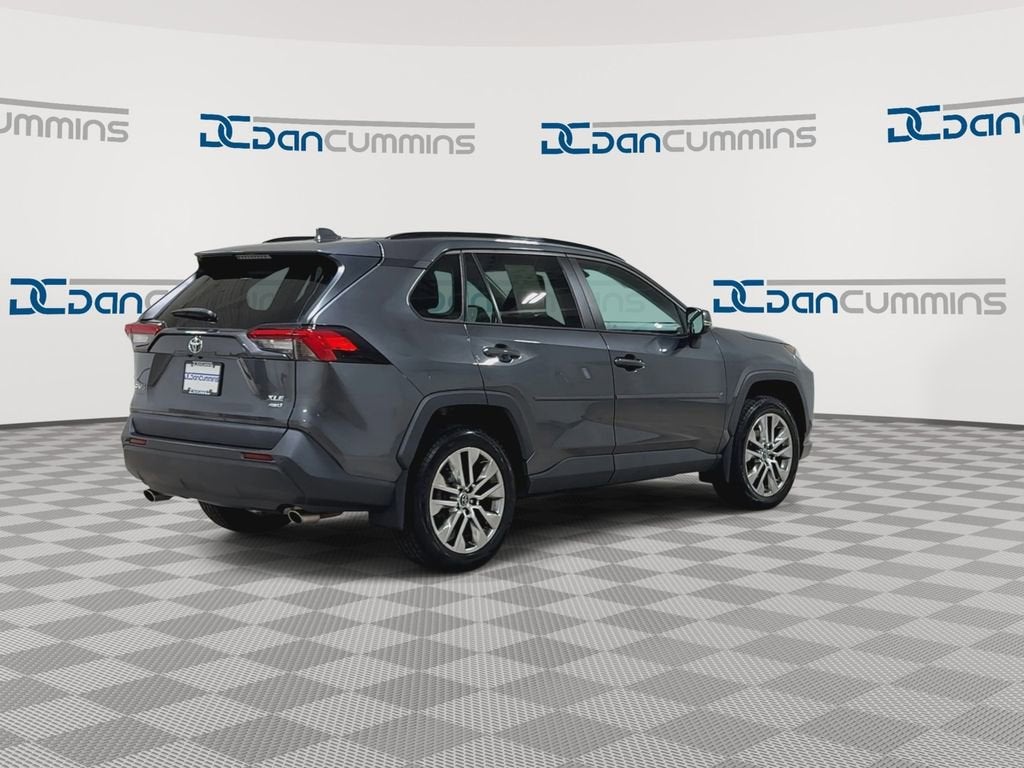 2020 Toyota RAV4 XLE Premium