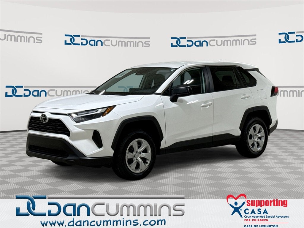 2024 Toyota RAV4 LE