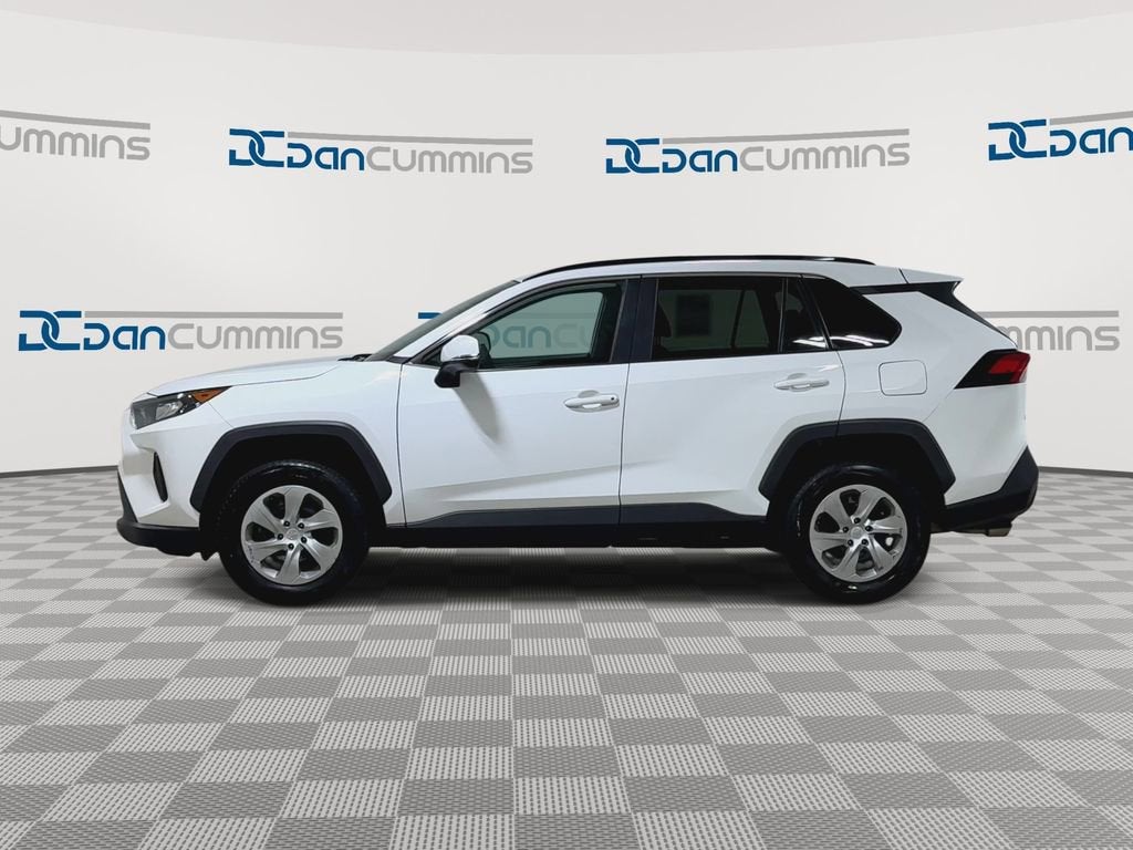 2019 Toyota RAV4 LE