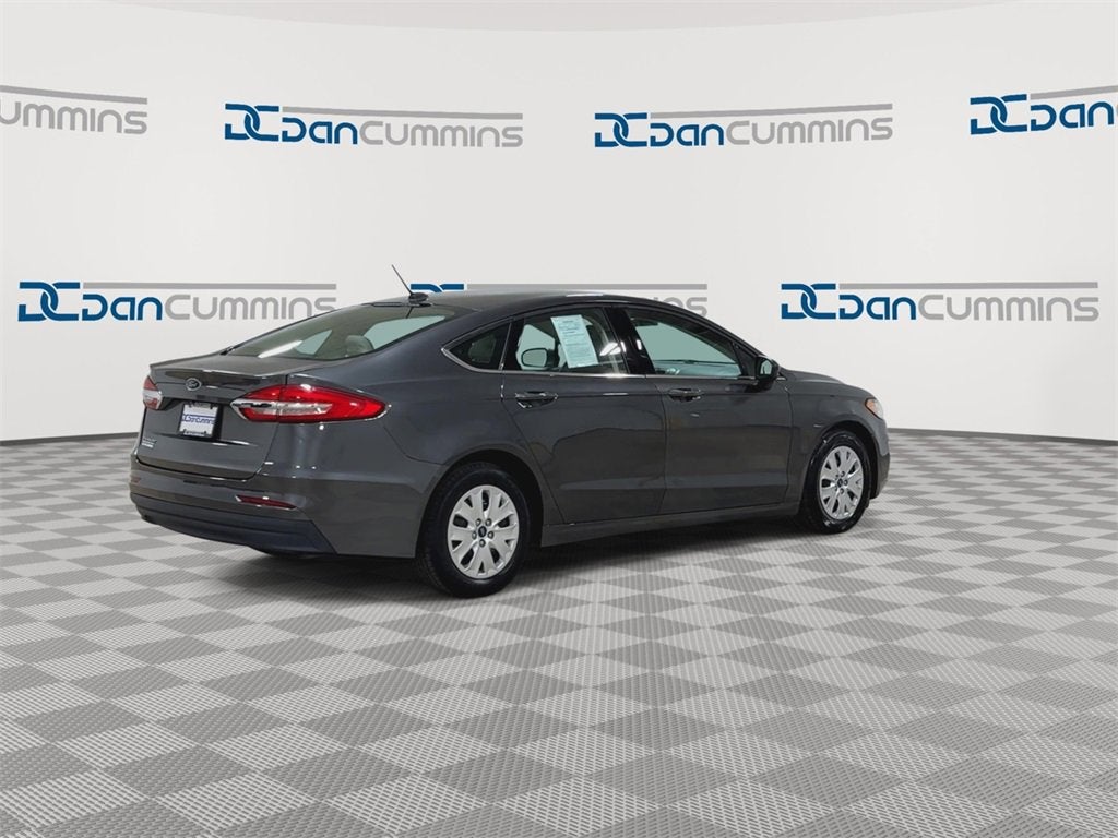 2019 Ford Fusion S