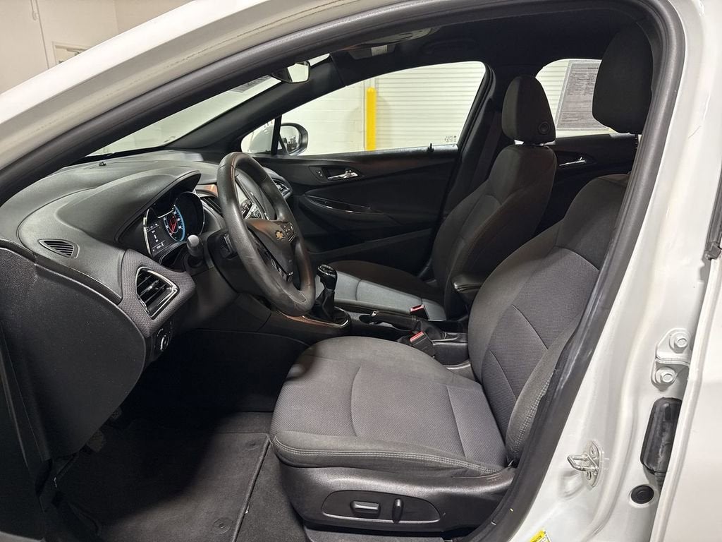 2017 Chevrolet Cruze LT