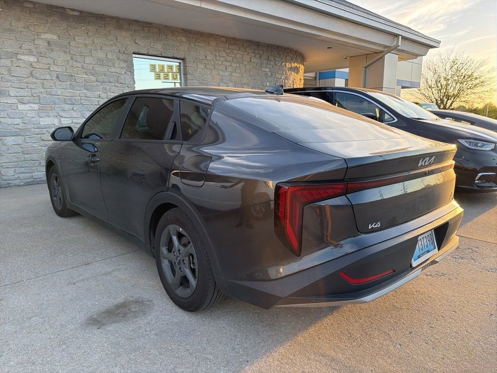 2025 Kia K4 LXS